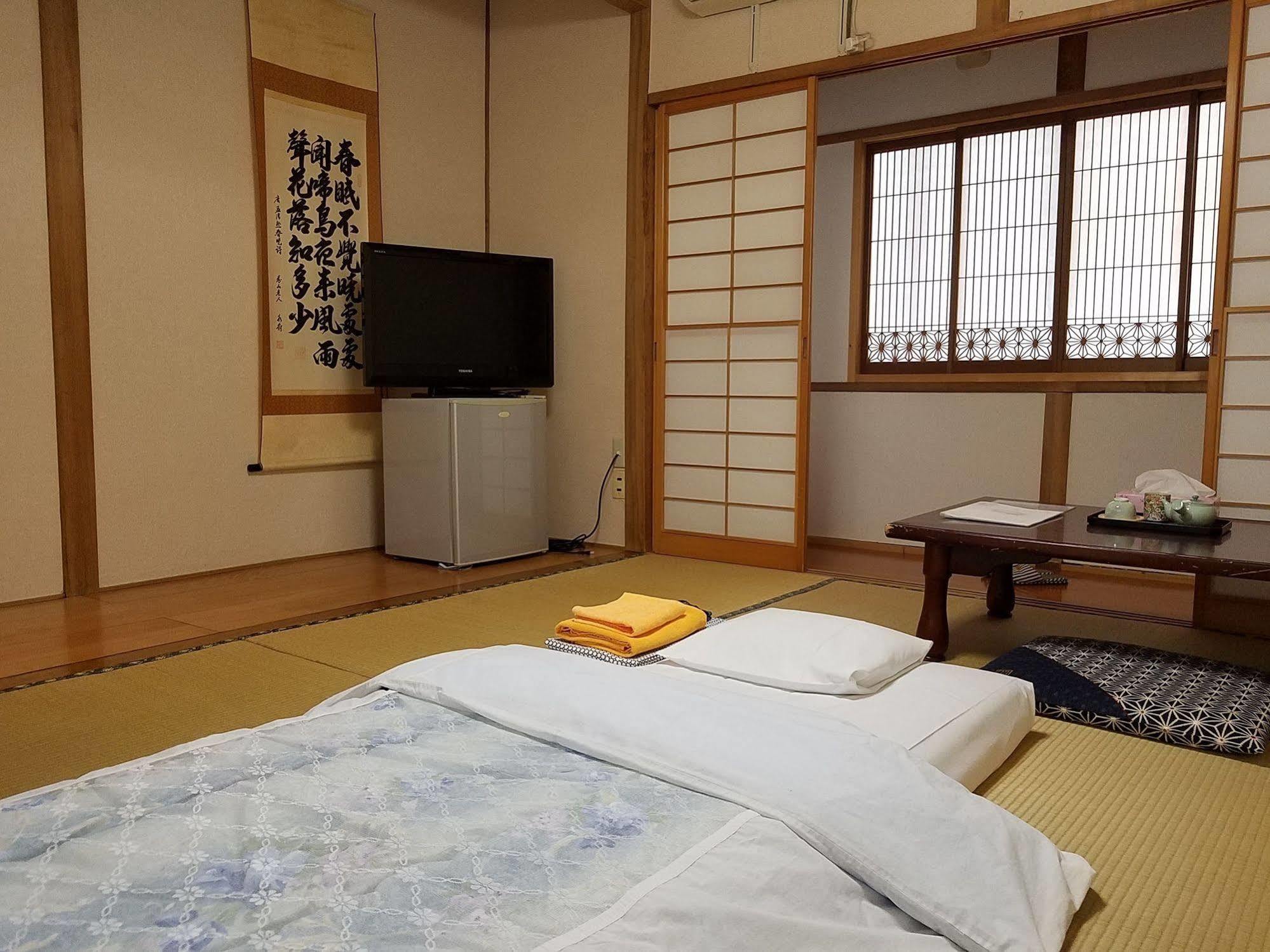 Ryokan Matsukaze Matsumoto Exterior photo